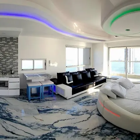 Apartment The Yinyang Suite-guest Friendly Adults Only *