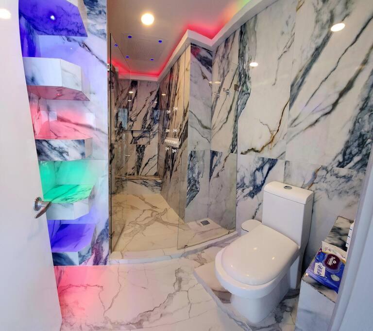 The Yinyang Suite-guest Friendly Adults Only Apartamento